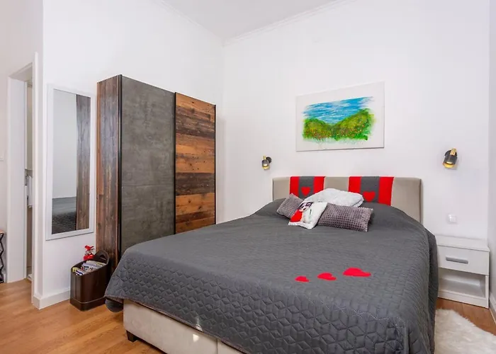 Studio Rooms Bakar