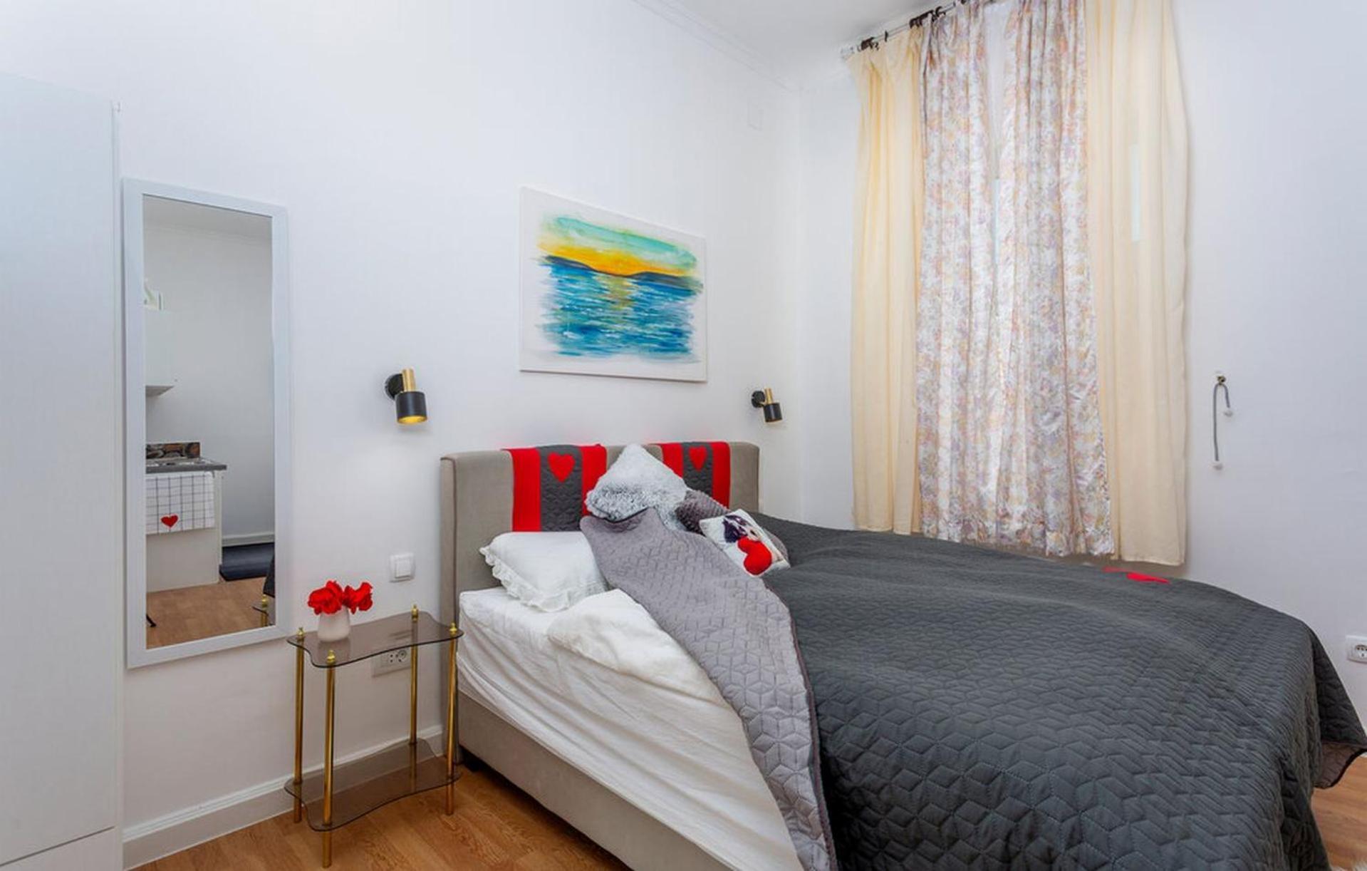 Apartment Studio Rooms Bakar Bakar